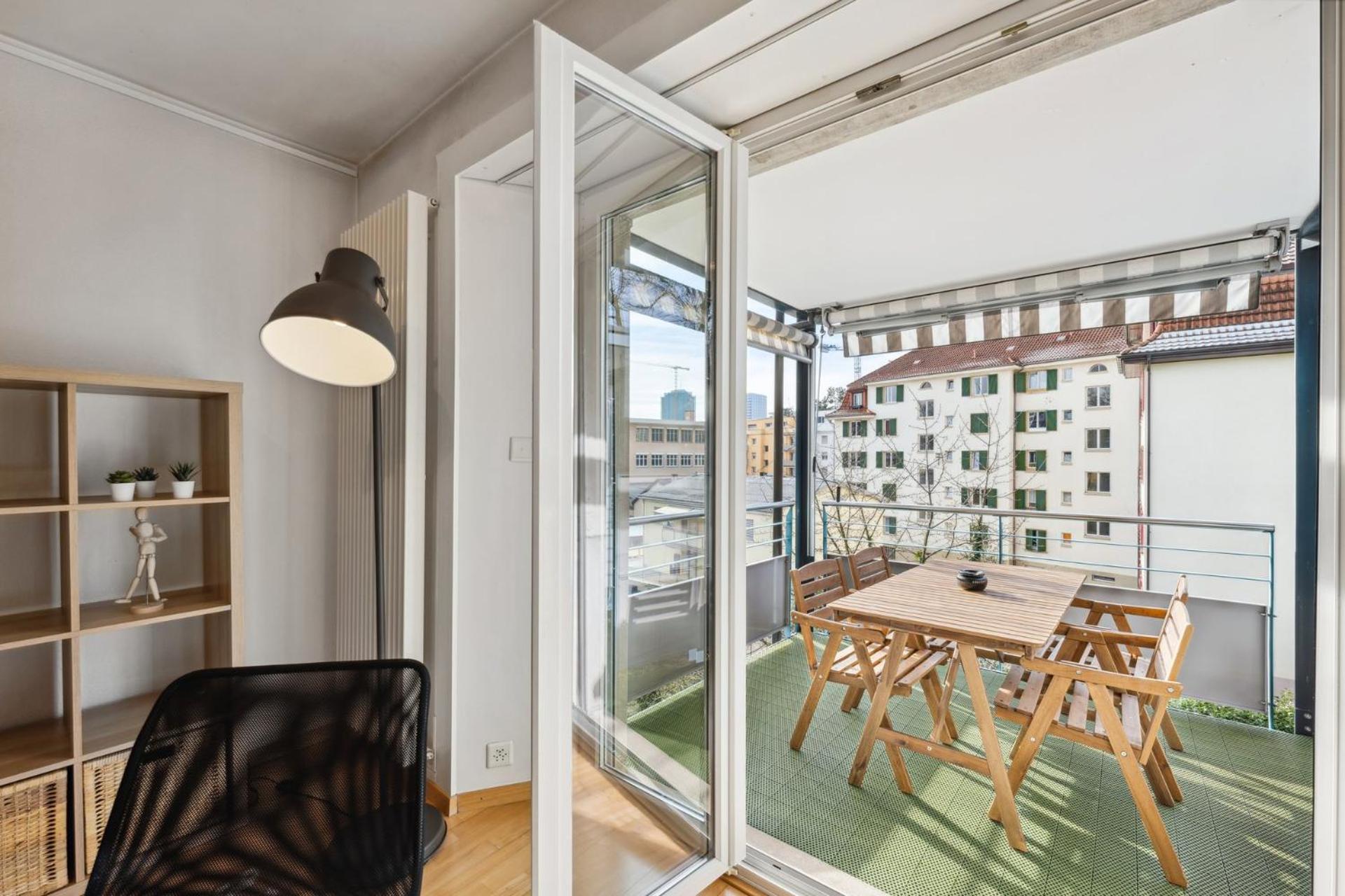 Comfortable Stay In Oerlikon 20 Minutes Away From Zurich Airport Ngoại thất bức ảnh
