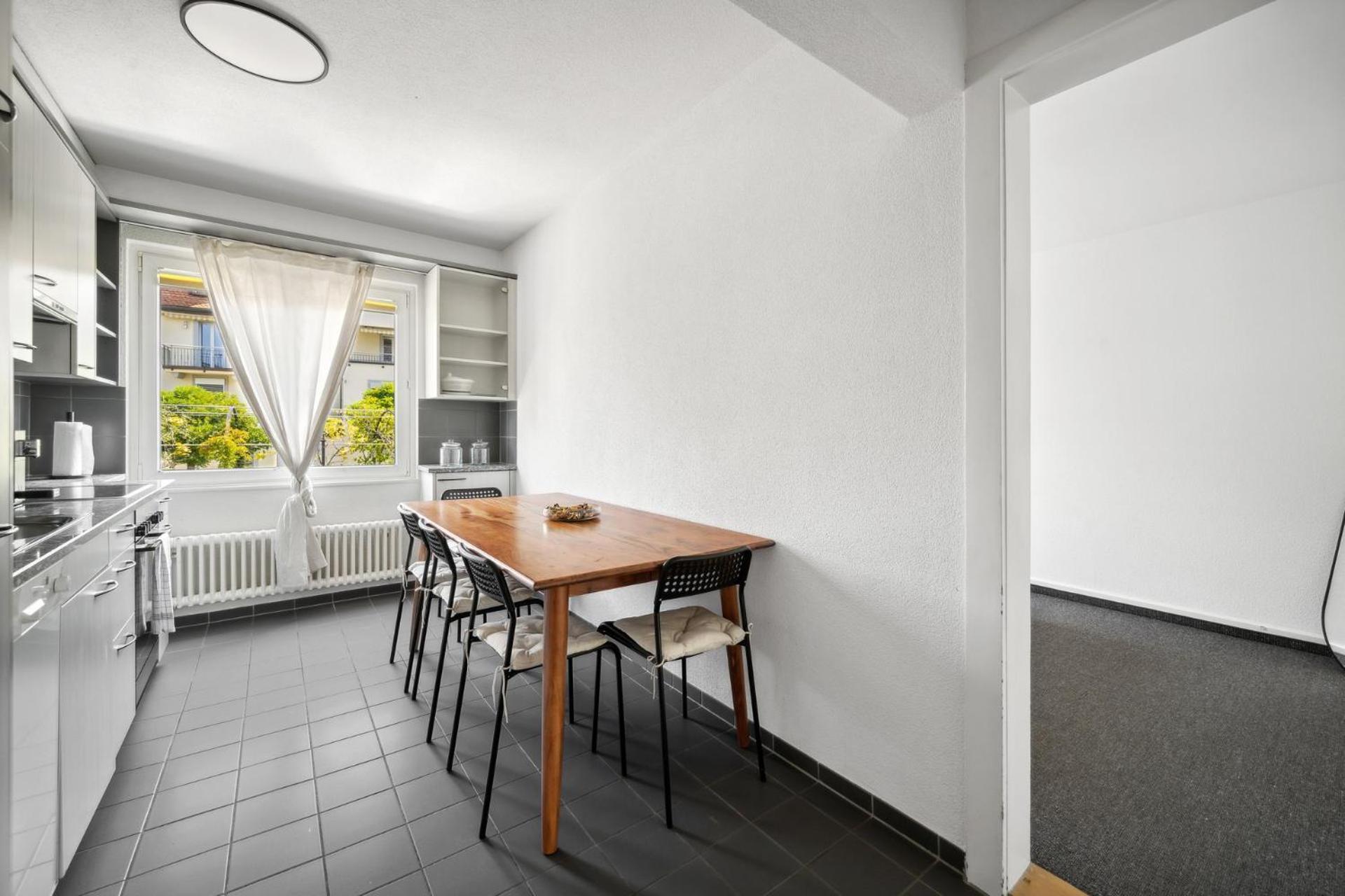 Comfortable Stay In Oerlikon 20 Minutes Away From Zurich Airport Ngoại thất bức ảnh